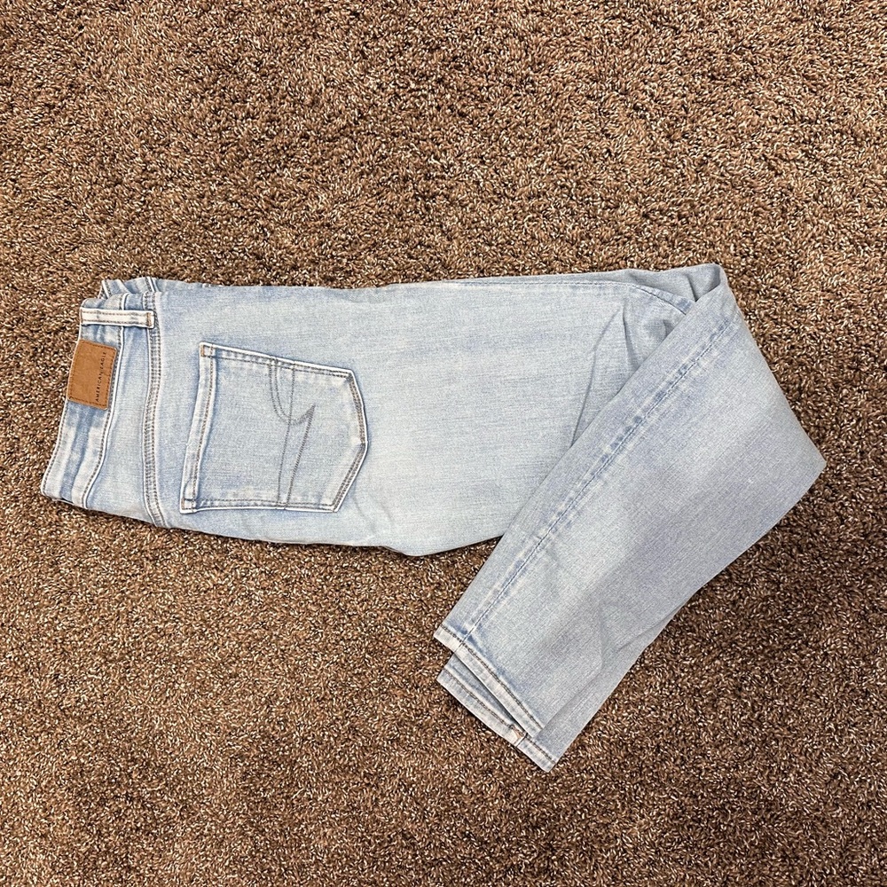 American Eagle Outfitters Light Wash Slim Jeans